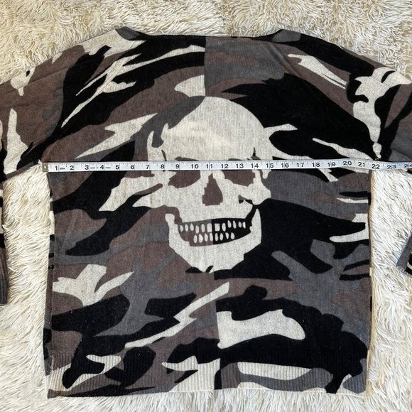 EUC Skull Cashmere Scout Camo Black White Tan Brown 100% Cashmere Sweater Sz XS - Picture 5 of 6